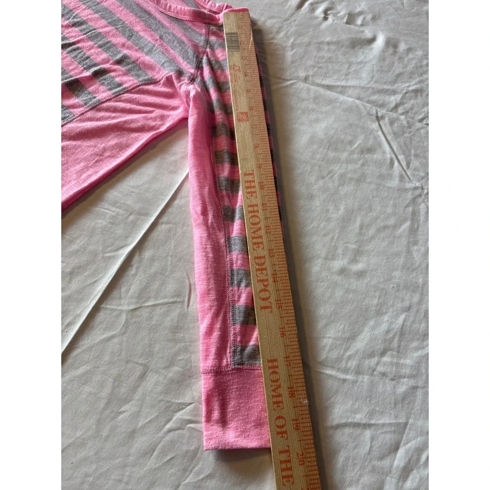Justice Striped Top Girls Size 8 Pink‎ Gray Excellent High-Low Long Sleeve Shirt
